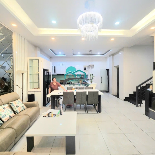 Cho thuê căn biệt  thự liền  kề 