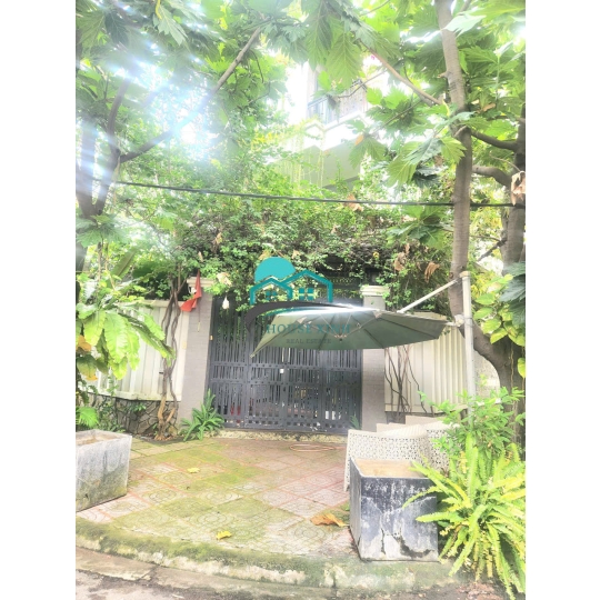 Cho thuê căn biệt  thự liền  kề 