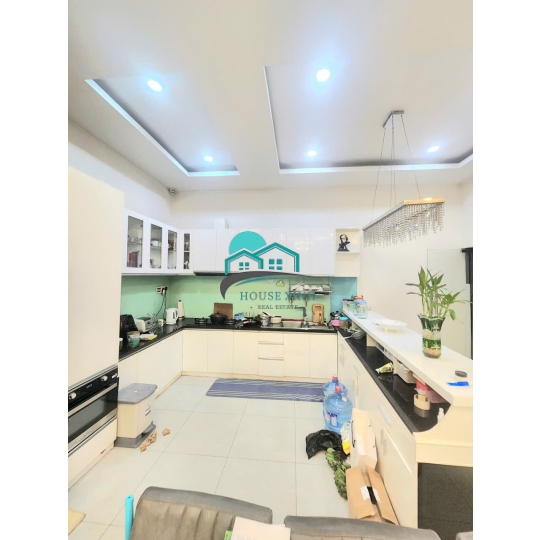 Cho thuê căn biệt  thự liền  kề 