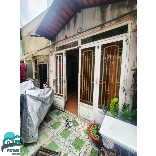 Khách  hàng  đang  cần  tiền  gửi  bán  nhà  thổ cư 