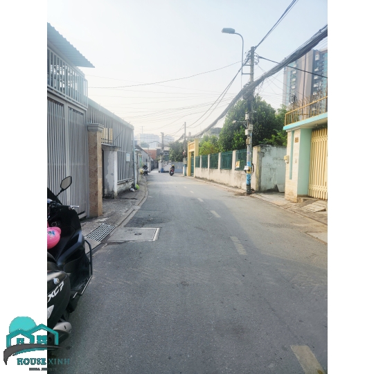 Bán  nhà  trên  đường  nguyễn  thị  định 