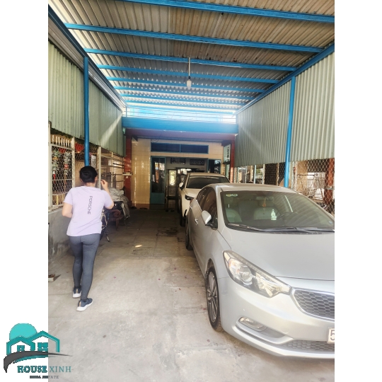 Bán  nhà  trên  đường  nguyễn  thị  định 