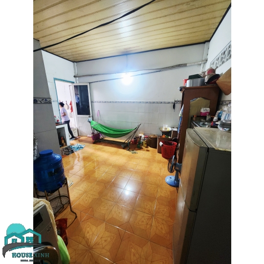 Bán  nhà  trên  đường  nguyễn  thị  định 