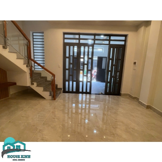 Bán  nhà  1 trệt  1 lau