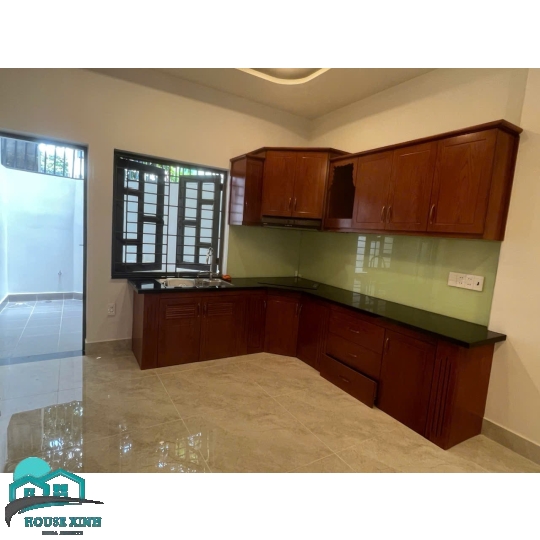 Bán  nhà  1 trệt  1 lau