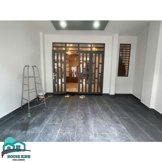 Bán  nhà  1 trệt  1 lau