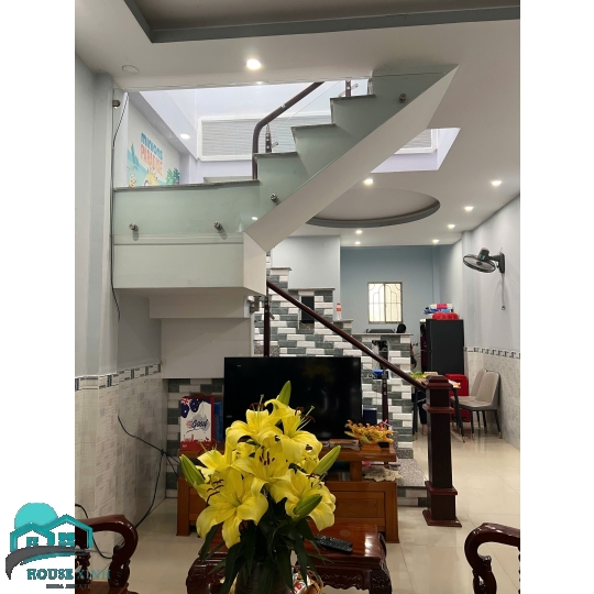 Bán nhà  quận 2 TPC