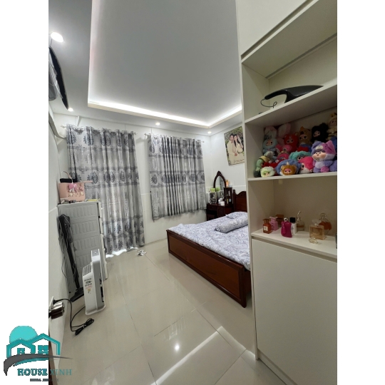 Bán nhà  quận 2 TPC